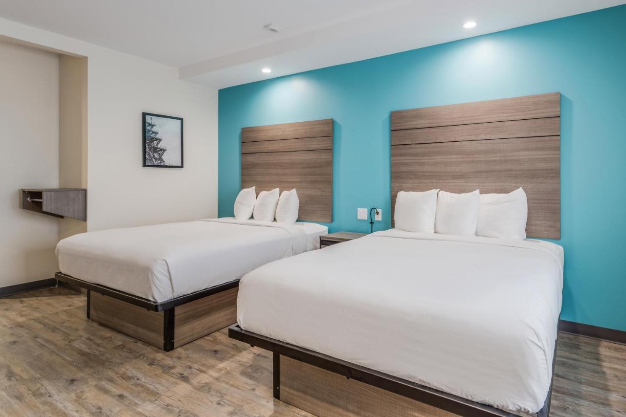 Americas Value & Hotel