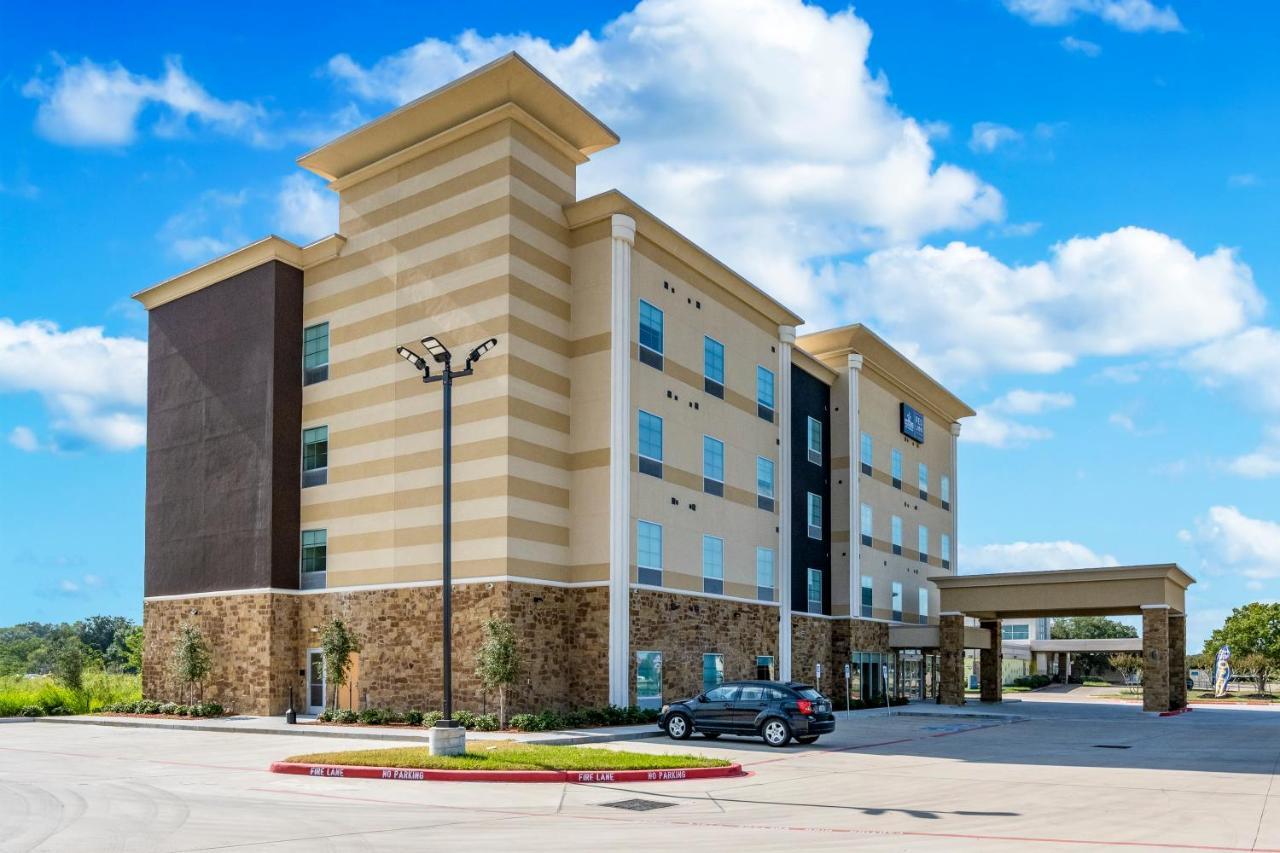 Americas Value & Hotel